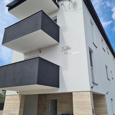 ויר Vila Slavica מראה חיצוני תמונה