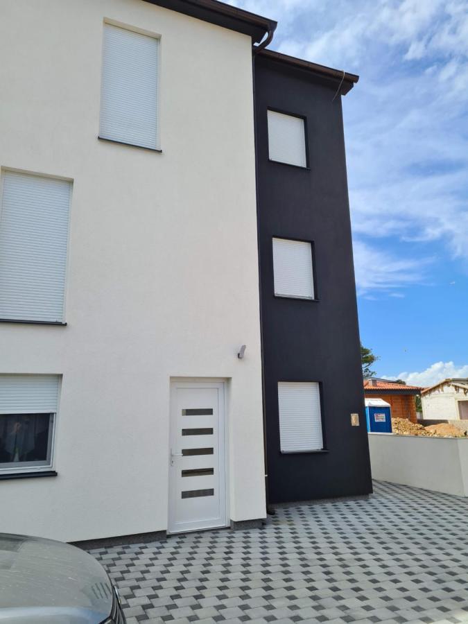 ויר Vila Slavica מראה חיצוני תמונה