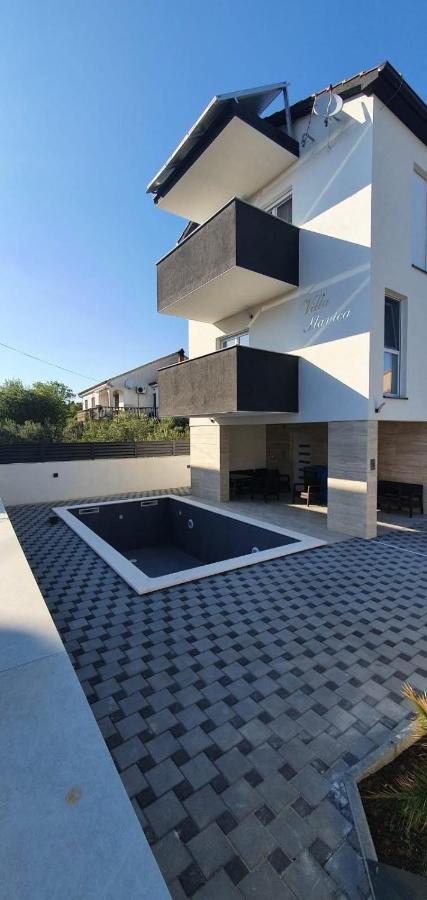 ויר Vila Slavica מראה חיצוני תמונה