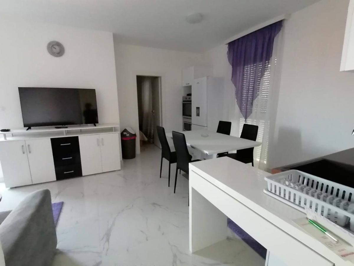 ויר Vila Slavica מראה חיצוני תמונה