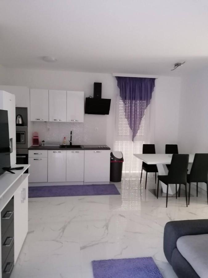 ויר Vila Slavica מראה חיצוני תמונה